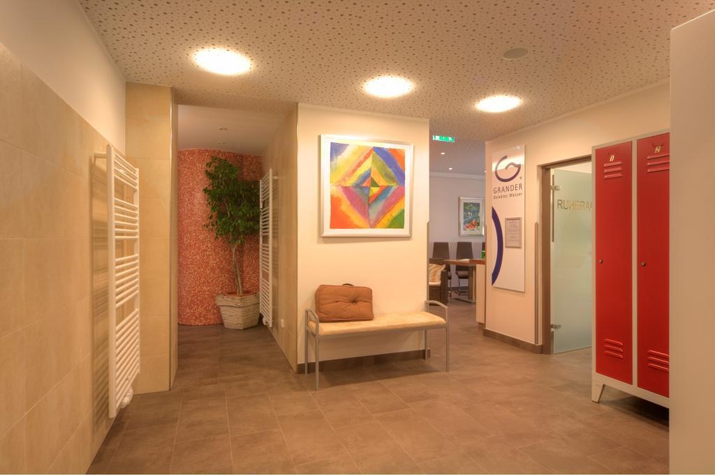 Parkhotel Neubauer Bad Sauerbrunn Esterno foto
