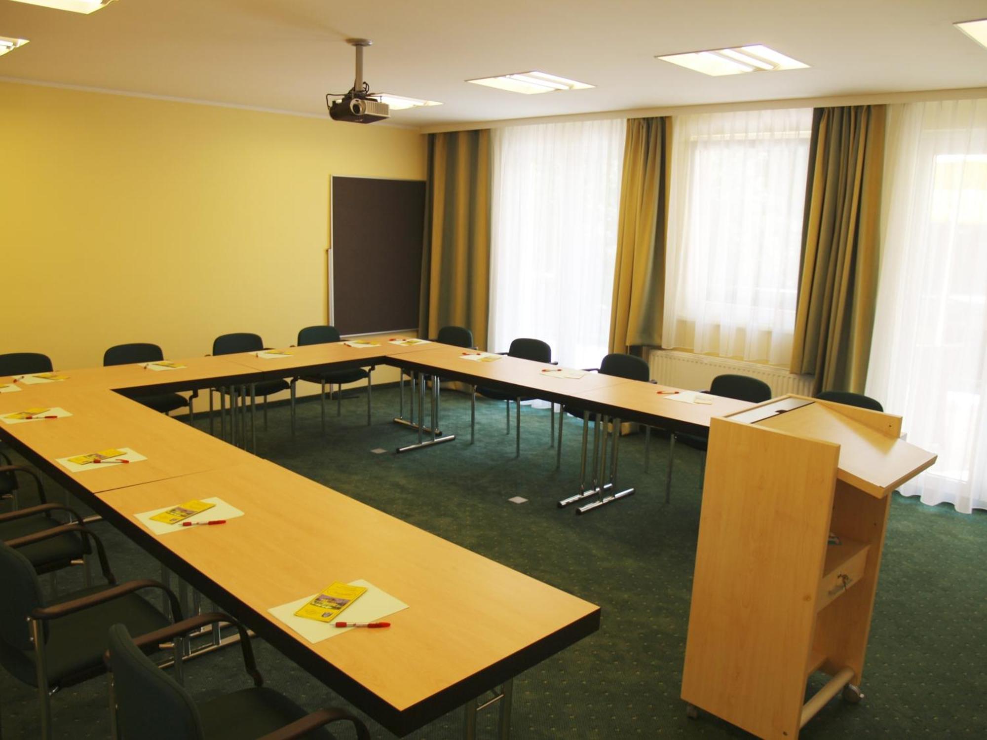 Parkhotel Neubauer Bad Sauerbrunn Esterno foto