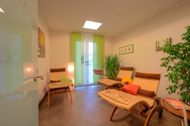 Parkhotel Neubauer Bad Sauerbrunn Esterno foto